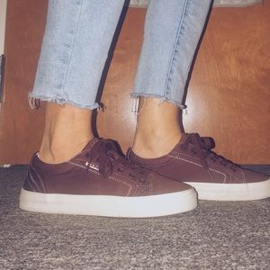 taos sneakers! EUC! OPEN TO OFFERS